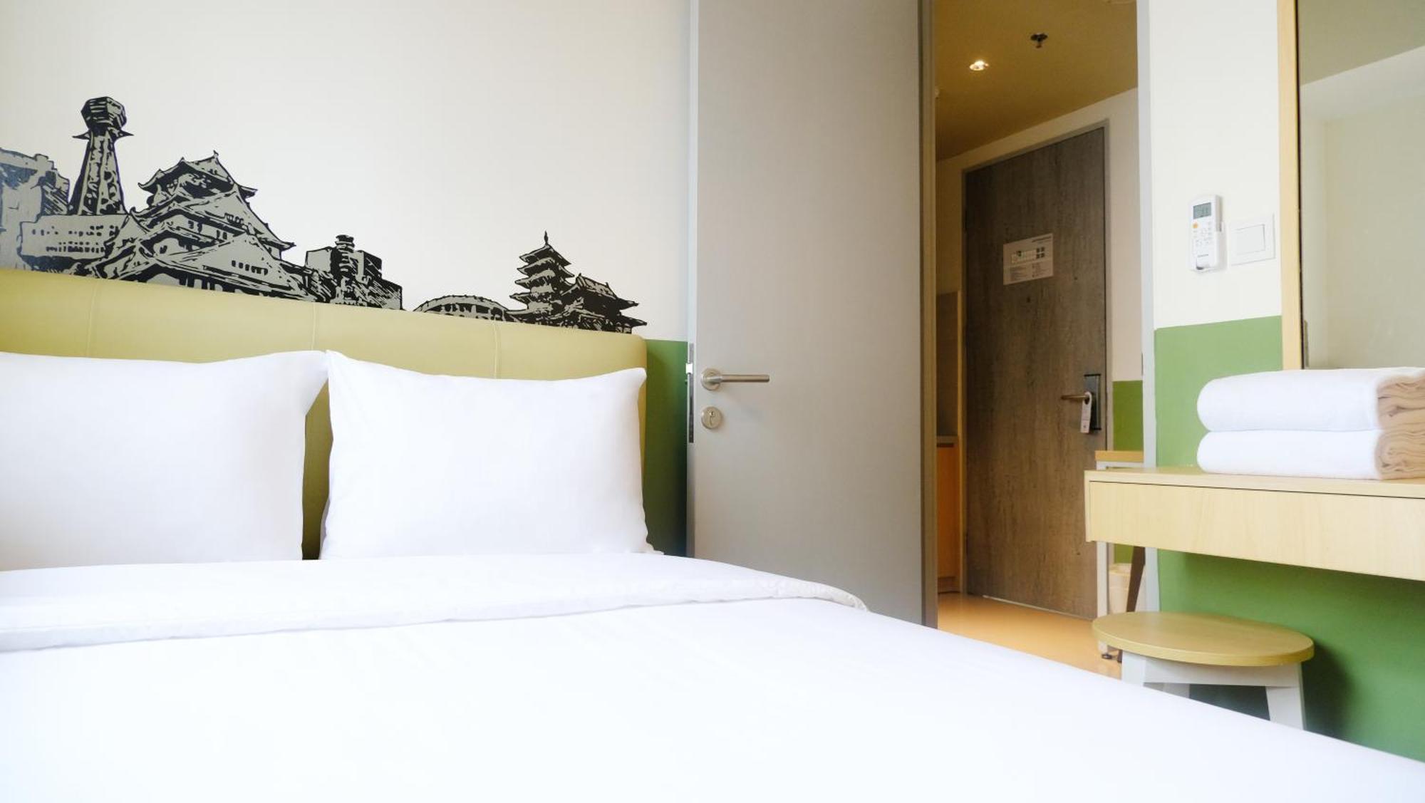 Hotel Osaka Pik2 Tangerang Buitenkant foto