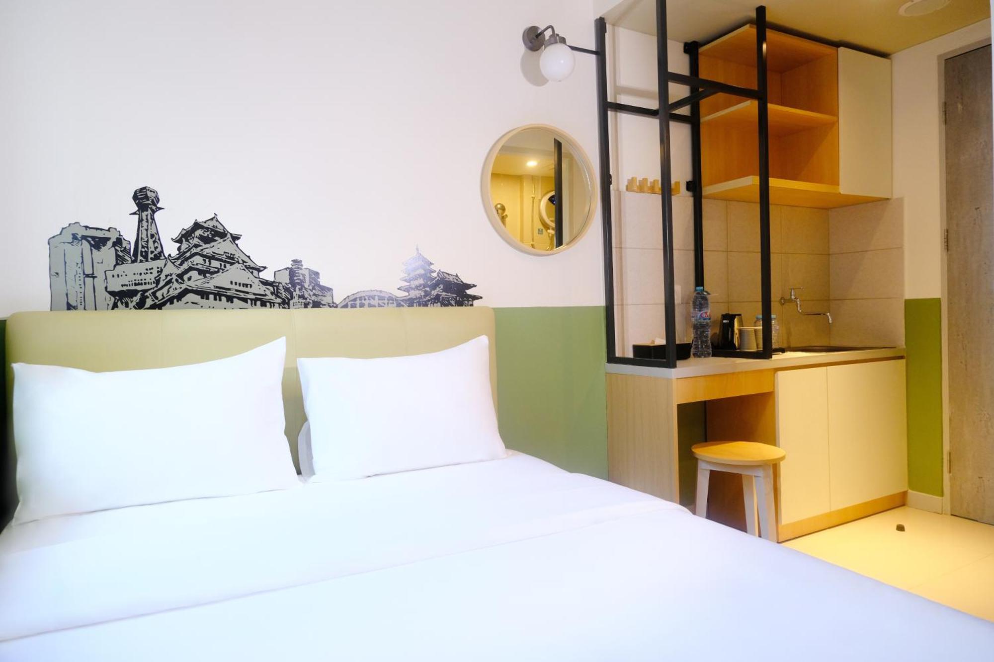 Hotel Osaka Pik2 Tangerang Buitenkant foto